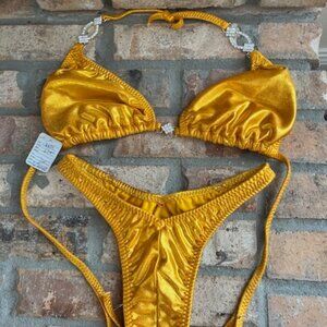 Figure Physique Bodybuilding Competition IFBB NPC Contest Posing Suit